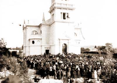 posvědcení kostela 1898